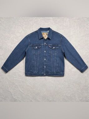 Levi’s Denim Trucker Jacket XL Men’s Blue Jean Coat NWT Red Tab Standard
